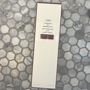 Oribe Conditioner in White and Burgundy NIB